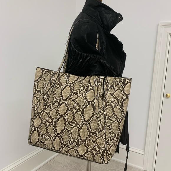 Python Vegan Leather Purse Tote Clutch Travel Bag Three Piece Set Snakeskin NWT - Picture 8 of 8